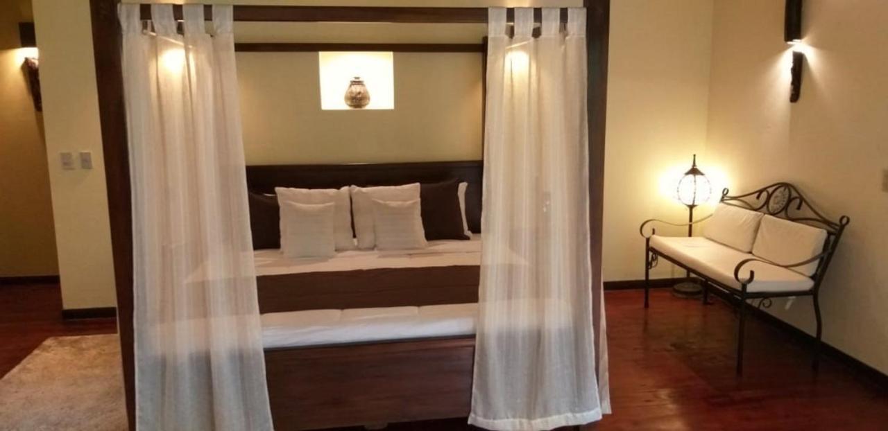 Tropical Suites & Villas La Fortuna Екстер'єр фото