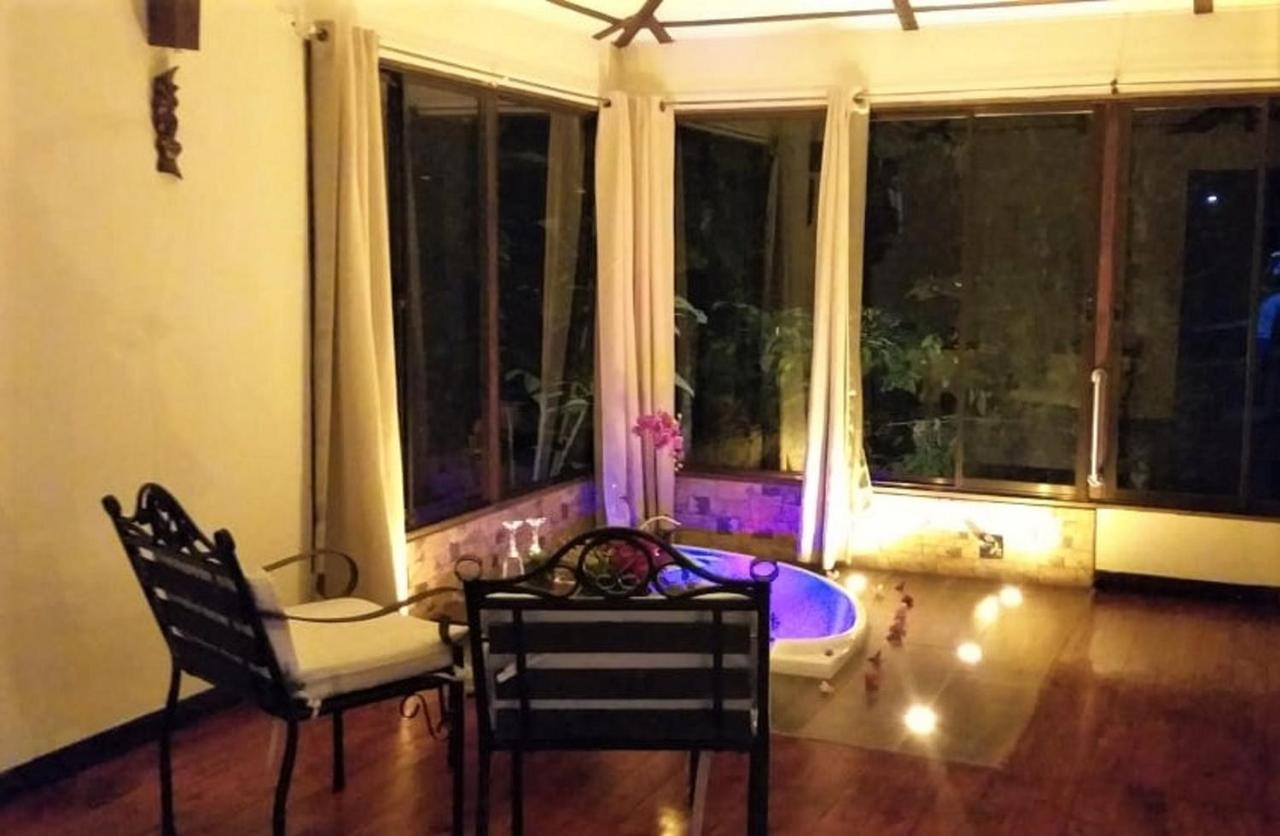 Tropical Suites & Villas La Fortuna Екстер'єр фото