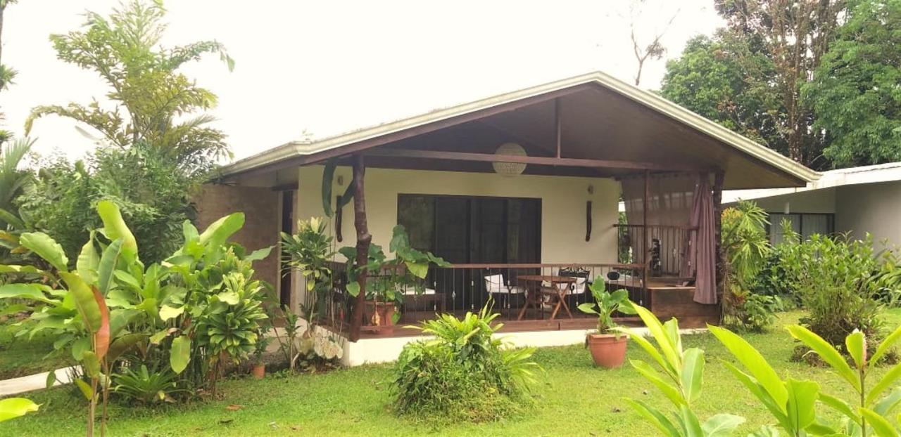 Tropical Suites & Villas La Fortuna Екстер'єр фото